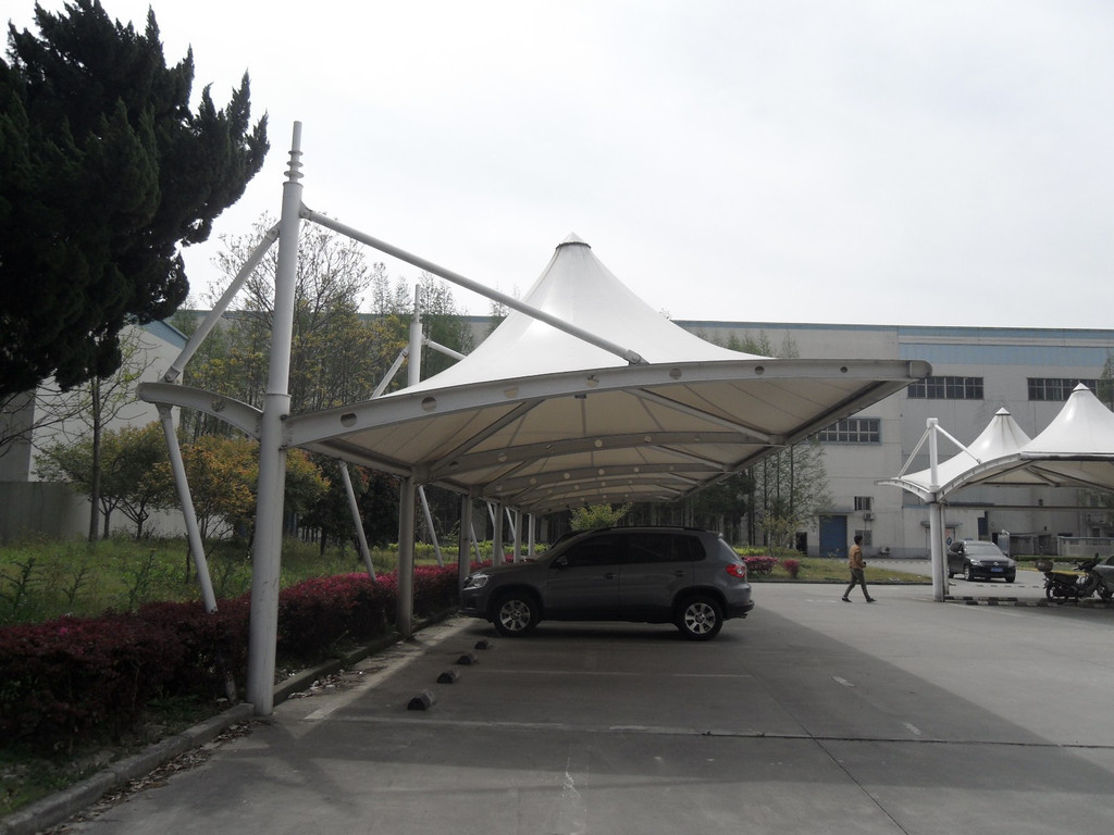 膜結(jié)構(gòu)車棚